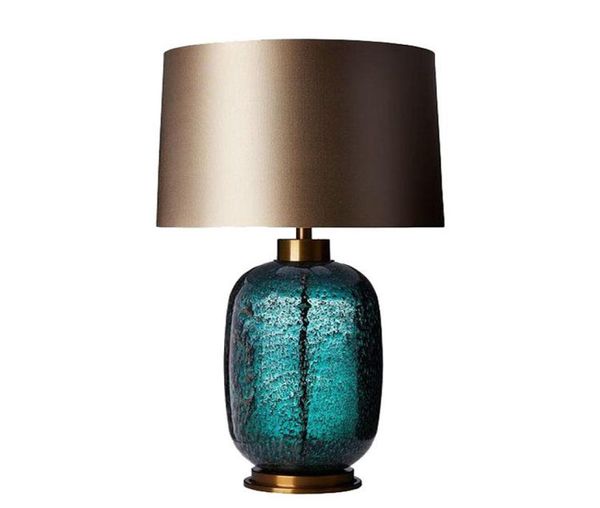 Tischlampen Moderne LED-Lampe Schlafzimmer Wohnzimmer Nordische Dekoration Modell Nachttisch Blaues Glas Metall9096046
