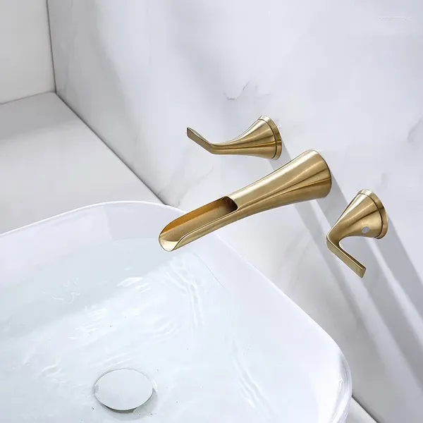 Torneiras de pia do banheiro ouro ou preto montado na parede torneira de latão de alta qualidade cobre dois punhos três furos misturador de bacia cachoeira