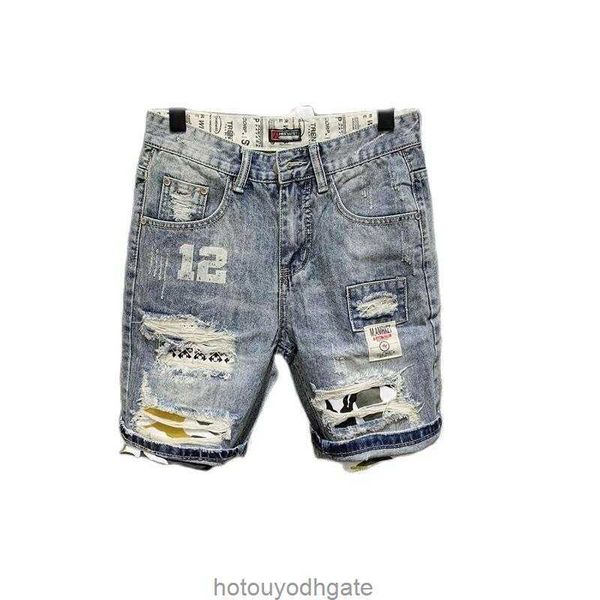 Jeans masculinos atacado 2021 moda coreana homens casuais mendigo buraco denim shorts marca impressa remendo rasgado calças curtas09