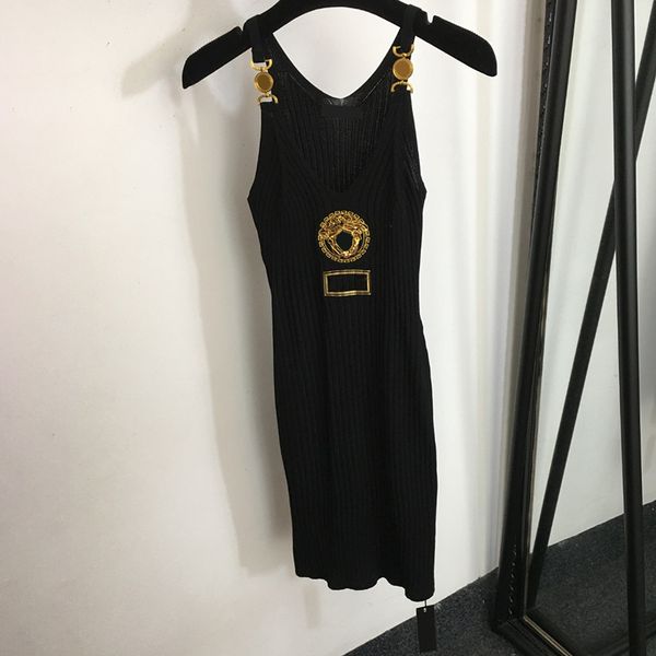 Sexy V-ausschnitt Kleid Luxus Stricken Lange Röcke Weibliche Marke Kleid Elastische Charme Kleid Mädchen Ärmellose Sling Kleider Kleidung