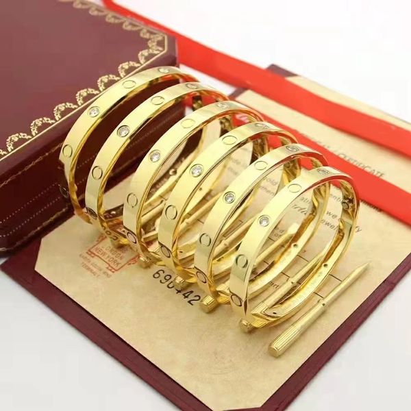 Bracciale rigido in titanio oro argento 4 strass braccialetto minimalista designer per gioielli da donna regalo con spedizione gratuita.