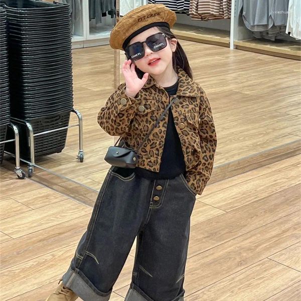 Jacken Mädchen Herbst Leopard Print Jacke 2024 Frühling und Denim Langarm Schwarz T-shirt Breite Bein Hosen Drei Stück