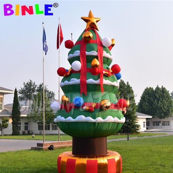6 mH (20 piedi) con ventilatore gigante albero di Natale gonfiabile viola artificiale con palline ornamentali e stelle per la decorazione del cortile/centro commerciale