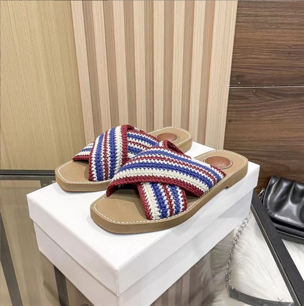 Designer-Damensandalen für Damen und Mädchen, Woody-Hausschuhe, gehäkelte flache Pantoletten, überkreuzte Riemen-Slides, Regenbogen-geflochtene Sandale, Damen-Sommerferien-Flip-Flops, Größe 35–42