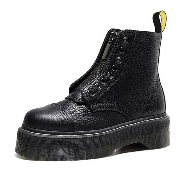 Designer de luxo 2024 Botas novas homens Botas de neve de inverno clássico Black Boot Black Color Flat Travel Travel Leather Bottom Martin Chaussures Sapatos de tornozelo ao ar livre