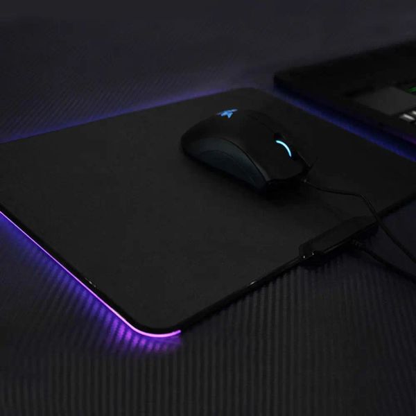 Pads Vonets USB Wired Gaming Mouse Pad LED RGB Iluminação Colorida Mouse Pad Antiderrapante Laptop Computador Mouse Mat Desk Pad