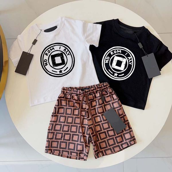 Çocuk Giyim Setleri Kızlar Erkekler Lüks Tasarımcı Markası Bebek Klasik Takımlar Çocuk Kısa Kısa Kollu Mektup Mektup Mektup Şort Moda Gömlek Pamuk U7EP#
