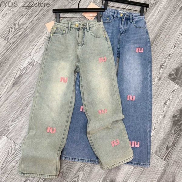 Kot pantolon yüksek kaliteli kot moda pembe diş fırçası mektubu işlemeli denim pantolon tasarımcısı peluş düz denim 240304