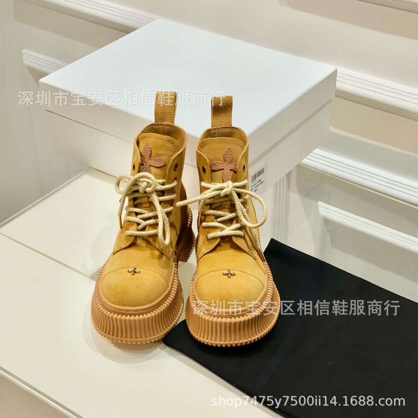 Sapatos Wu Xuanyi com a mesma sola grossa amarela feita de couro genuíno respirável cruz deserto martin botas para mulheres