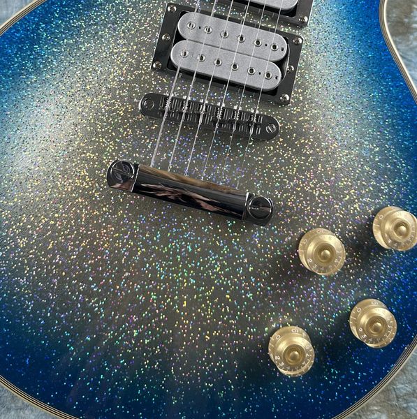 Benutzerdefinierte E -Gitarre, Silberpailletten, importierte Farbe, Goldzubehör, schneller Versand enthalten