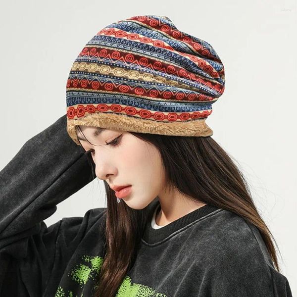 Береты, шапка-бини, зимняя термостойкая женская шапка в полоску в стиле ретро с цветными блоками, с толстой флисовой подкладкой, стильная для ушей