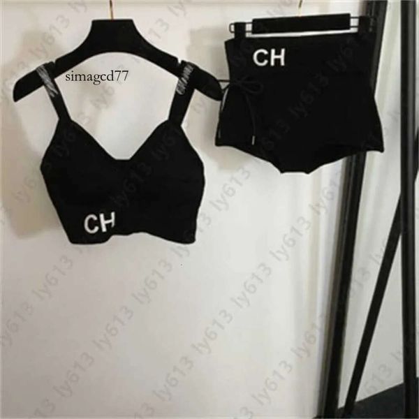 Chanelliness CC kanal bikini mayoları tasarımcı mayo kadın kıyafetleri küçük kokulu mektup sütyen keklik iç çamaşırı üçgen 608