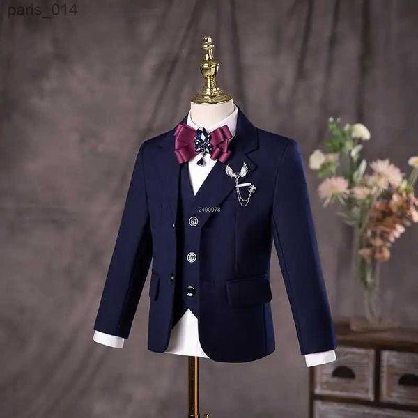 Tute Flower Boys Abito da sposa blu navy Set fotografico per bambini Abito da smoking per festa di compleanno per adolescenti Costume da palcoscenico per laurea