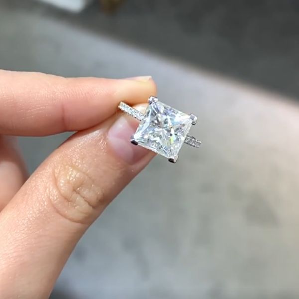 Fedi nuziali in oro bianco da 3-5 ct con diamanti Moissanite per le donne Set da sposa con taglio fantasia ovale Anello con promessa di matrimonio solitario