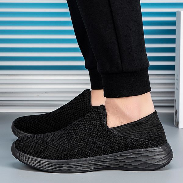 Spedizione gratuita Uomo Donna Mocassini Scarpe da corsa Soft Comfort Nero Bianco Beige Grigio Rosso Viola Blu Verde Scarpe da ginnastica da uomo Slip-On Sneakers GAI color81