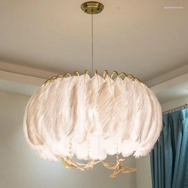 Kolye lambaları Amerikan Pastoral Beyaz Tüy Avize Oturma Odası Prenses Yatak Odası İskandinav Modern Kristal Kuş