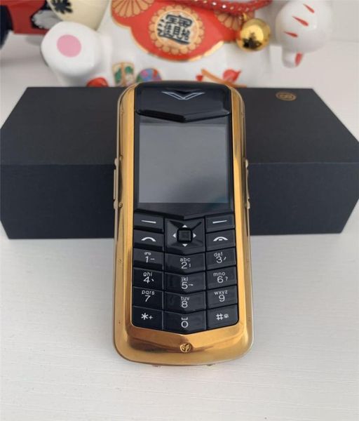 Telefono cellulare K8 sbloccato con firma in metallo di lusso Dual Sim No Camer Retro in pelle Bluetooth Constellation Retro Gold Mobile Phone2675109