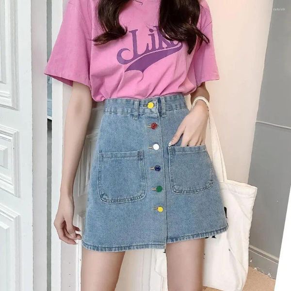 Röcke Sexy Frauen Denim Mini Rock Mode Sommer Hohe Taille Vorderen Knopf Lose Koreanische Blau Paket Hüfte Jeans Harajuku