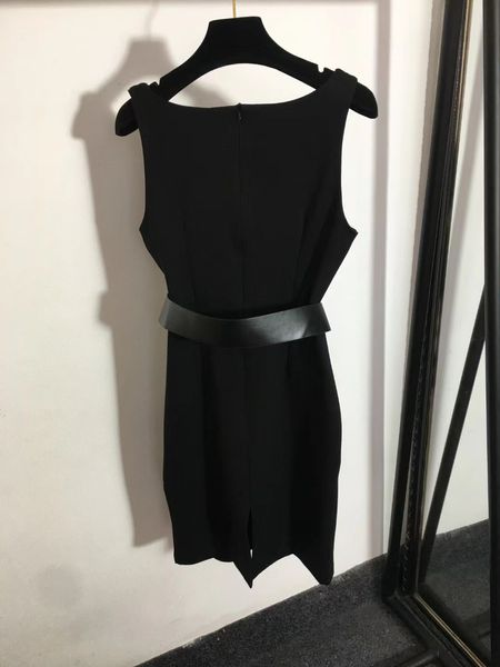 Runway Kleid 2024 Schwarz Spaghetti Strap Ärmellose Dünne Schärpen Gürtel Lange Kleider Urlaub Vestidos De Festa 3041