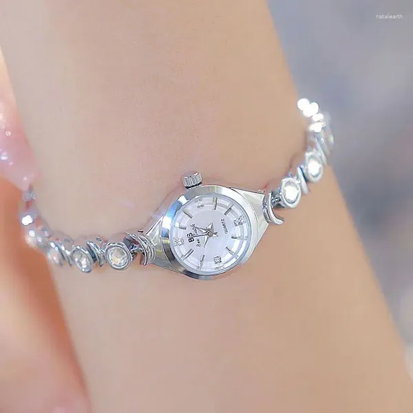 Armbanduhren Luxus Damenuhr Starry Moon Zirkon Armband Kleines Zifferblatt Wasserdicht Quarz Elegante Silber Funkelnde Uhr mit Box
