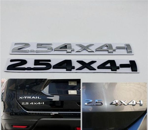 25 4X4i Adesivo de carro Emblema Decalque de porta traseira Emblema de metal para Nissan Xtrail Tiida Altima Qashqai Leaf Juke Note T32 T31 Murano2597430
