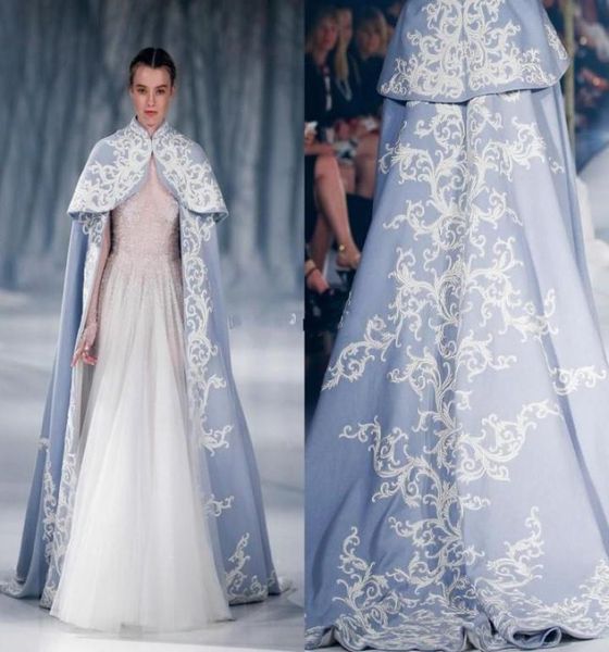 Paolo Sebastian Giacca da sposa Avvolgente per la sposa Collo alto Mantello da sposa Ricamo Mantello in raso Giacca da sposa Bolero Coprispalle Dubai Abaya3487705