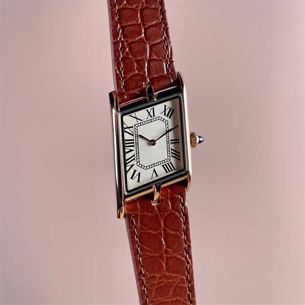 56% OFF relógio quente clássico presente vintage movimento de quartzo marcadores romanos mulher luxo relógios neutros