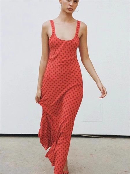 Lässige Kleider Rot Polka Dot Sling Kleid Frauen Ärmellose Urlaub Stil 2024 Sommer Weibliche Trompete Midi Roben