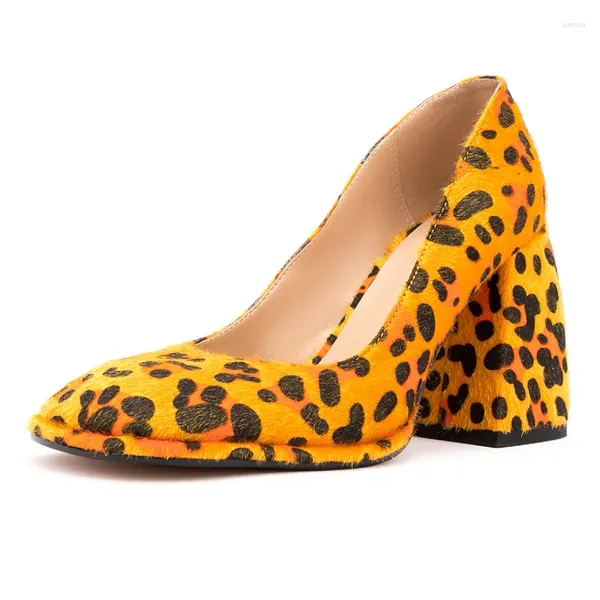 Scarpe eleganti 2024 Office Lady Ladies Tacchi alti Arancione Stampa leopardata Pile Mary Jane Punta quadrata Tacco conciso Scarpe da donna