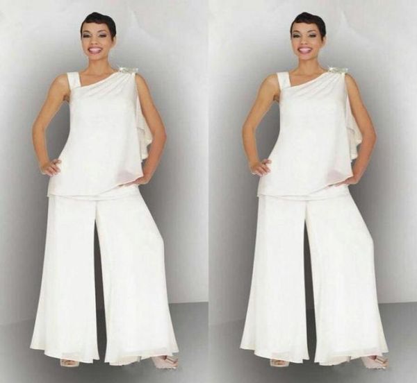 elegantes 2020 mãe da noiva ternos de chiffon para casamento de verão decote assimétrico branco marfim praia mãe do noivo9740520