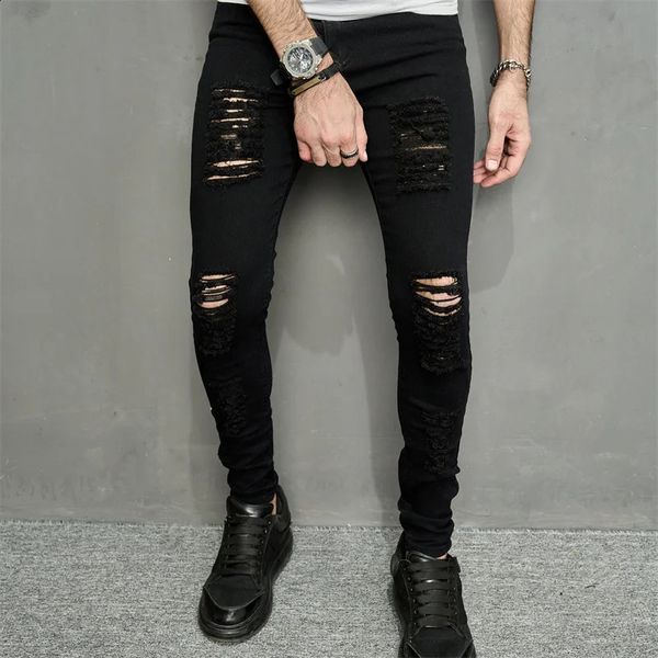 Pantaloni da uomo streetwear alla moda con fori neri skinny jeans da uomo da jogging primaverili pantaloni casual in denim a matita pantaloni da uomo 240227