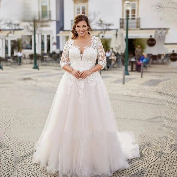 Klassische Plus Size Frauen Hochzeitskleid 2024 Romantischer O-Ausschnitt Dreiviertelärmel Spitzenapplikationen A-Linie Brautkleider Vestidos De Novias Robe De Mariee