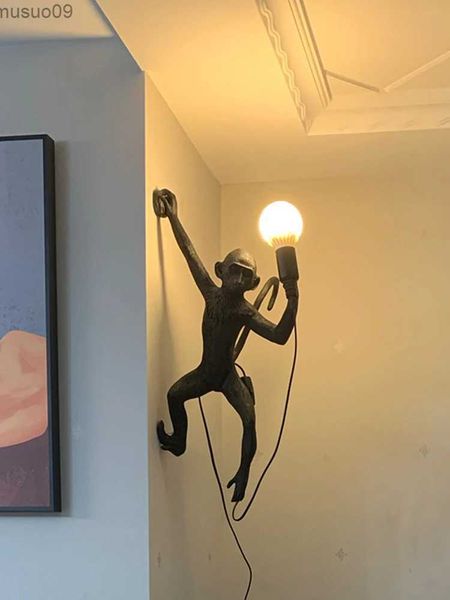 Duvar lambası tarzı siyah beyaz yaratıcı tasarım duvar aydınlatmaları otel lobi oturma odası villa duvar lambası ev için