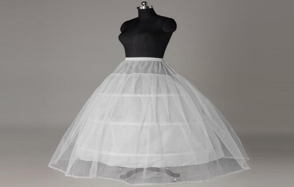 Neue Ankunft 2015 Mode Weiß Unterrock Krinoline Hochzeit Günstige Krinoline Petticoat Für Ballkleid Brautkleider7534151