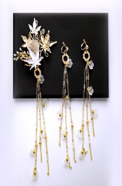 Handgefertigte Vintage-Gold-Brautschmuck-Sets, Blumen-Blatt-Haarnadeln mit langen Quasten-Ohrringen, Damen-Accessoires für Land-Strand-Hochzeit 7934772