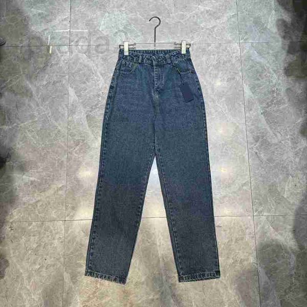 Jeans da donna Designer Piede largo da donna Gamba dritta Pantaloni in denim Vita alta Dimagrante Versatile Alla moda e bello 8Z22