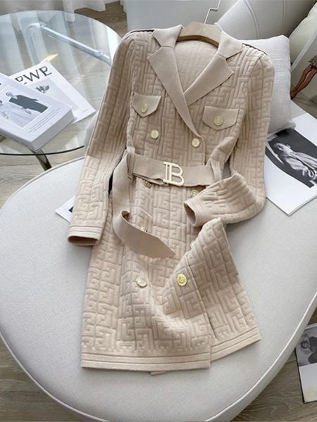 Vestido 2023 primavera vintage tricô entalhado cinto fivela magro ajuste vestido feminino doublebreasted lapela senhora do escritório camisola mini vestidos