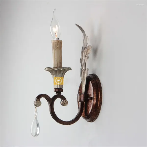 Lâmpada de parede Estilo Americano E14 Velas Luzes Europeu Antigo Ferro Varanda Corredor Quarto Cabeceira Cristal Sconce