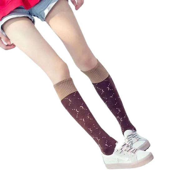 Novo outono e inverno meias femininas puro algodão carta longo tubo meias joelho alta tendência meias esportivas de rua