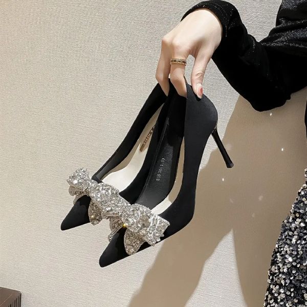 Abiti Nuove décolleté con fiocco da donna nere Scarpe sexy con cinturino e strass Scarpe aperte con tacco Scarpe con tacco alto Scarpe eleganti da lavoro alla moda