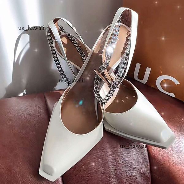 Scarpe con tacco alto Donna Testa quadrata Piattaforma bassa Catena Sandali con cinturino Décolleté da sposa in pelle verniciata con stiletto femminile Bianco