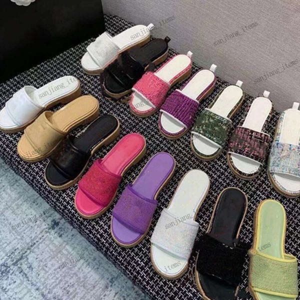 2024 chinelos de fundo grosso tweed slides designer sandálias verão mulheres sapatos menina senhora trançado malha flatforms flat mules ouro carta carta flip flops sneaker