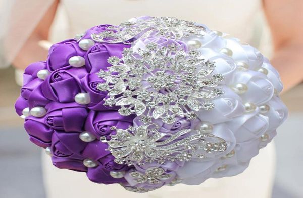 Buquês de casamento artificial fita artesanal branco roxo rosas flores pérolas cristal buquê de casamento nupcial casamento da dama de honra ac8921935