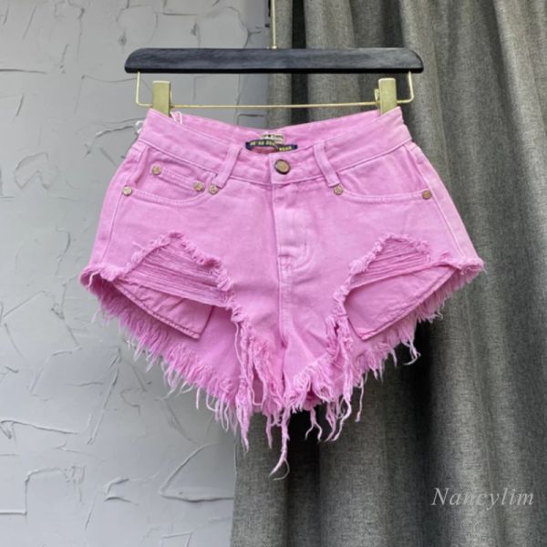 Jeans sexy à beira-mar calças quentes para as mulheres 2022 verão novo estilo coreano rosa vermelho denim shorts emagrecimento exposição bolso rasgado borla