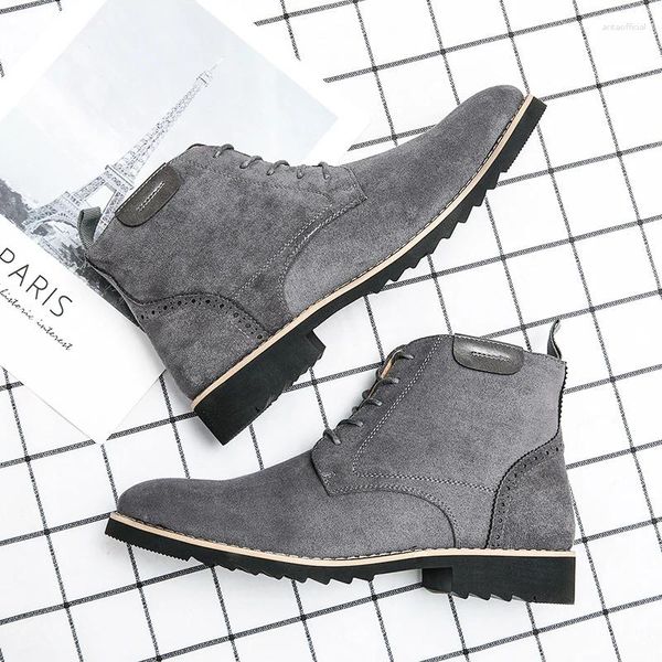 Scarpe eleganti da uomo Stivali stringati alla moda con punta a punta Resistenti all'usura Antiscivolo Smart Casual Sapatos Formais Masculinos