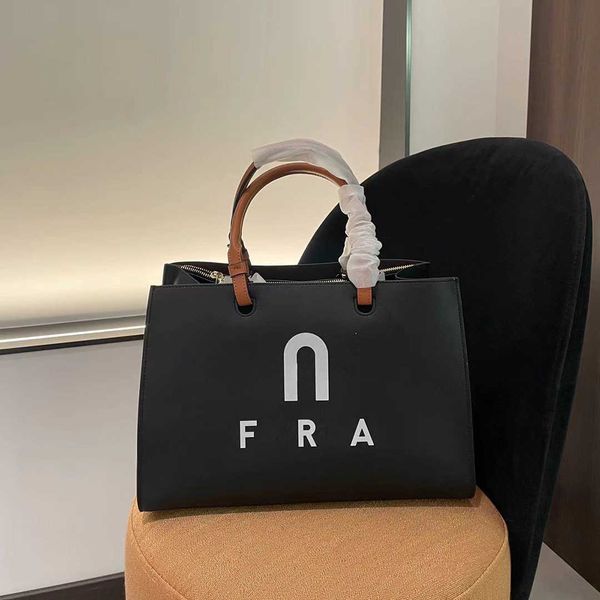 Furl sacola bolsa de couro granulado crossbody ferrolho fechamento itália marca furlla mulheres totes sacos de ombro 240315