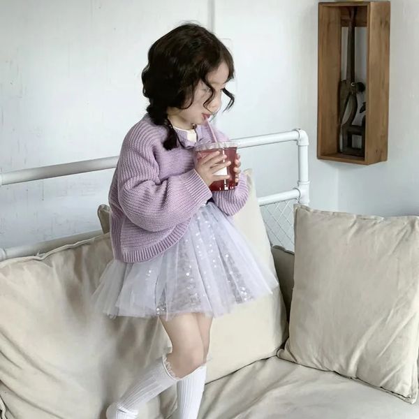 Пальто для девочек, милый корейский весенний сезон, вязаный кардиган, сетчатая юбка с блестками, простая полосатая однотонная фиолетовая 240223