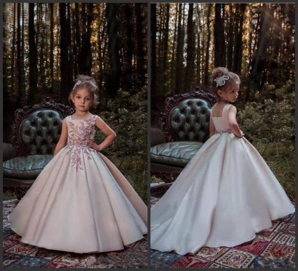 Blush rosa princesa vestidos da menina de flor 2018 novo laço applique contas sem mangas longo trem varredura cetim meninas pageant vestidos formais 9208173