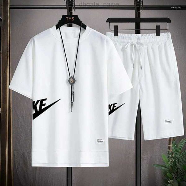 Mens Designer Tracksuits Manga Curta T-shirts Shorts Casual Wear Jogging Terno Verão Moda Basquete Sportswear
