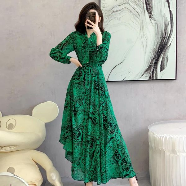 Abiti casual 2024 Primavera Bohemian Holiday Maxi Dress Elegante donna Colletto con fiocco Stampa floreale Chiffon verde Manica lunga Vacanza Abito lungo